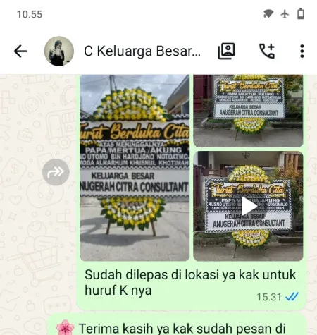 Pengiriman Papan Bunga Duka Tempel Lelea